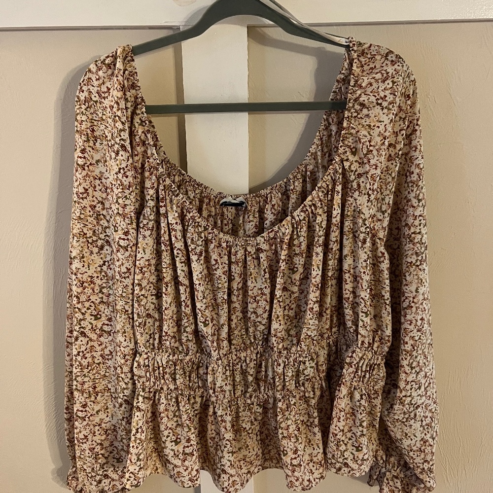 Arula size C blowy shirt